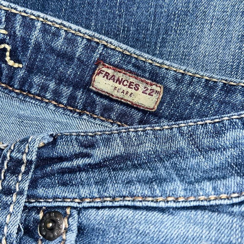 Silver Frances 28/33 distressed good condition